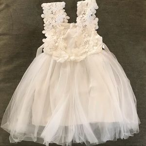 Toddler Girls white flower dress